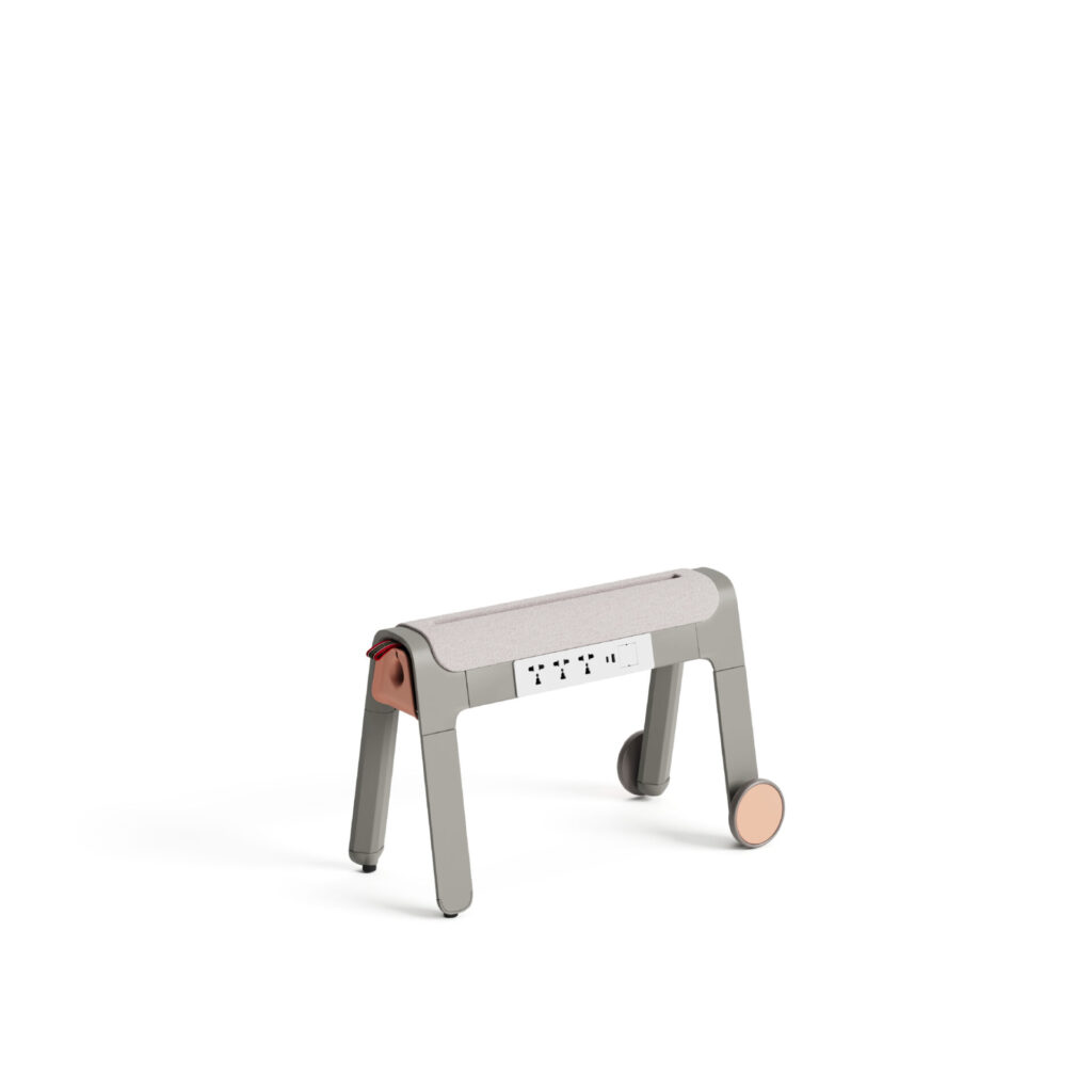 Default Kelly Stool 01