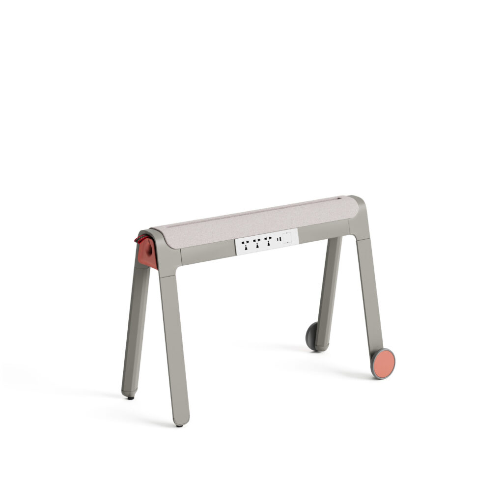 Default Kelly Stool 02