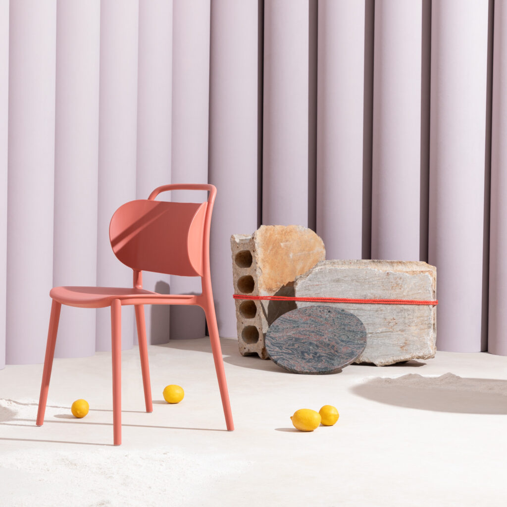 Scene 02 Mofi Chair