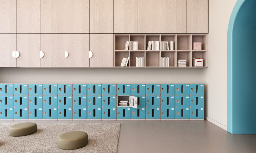 ABS Locker scene (3)