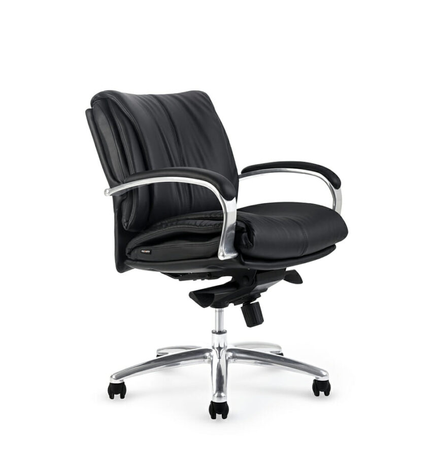 1.2 BOSS Chair